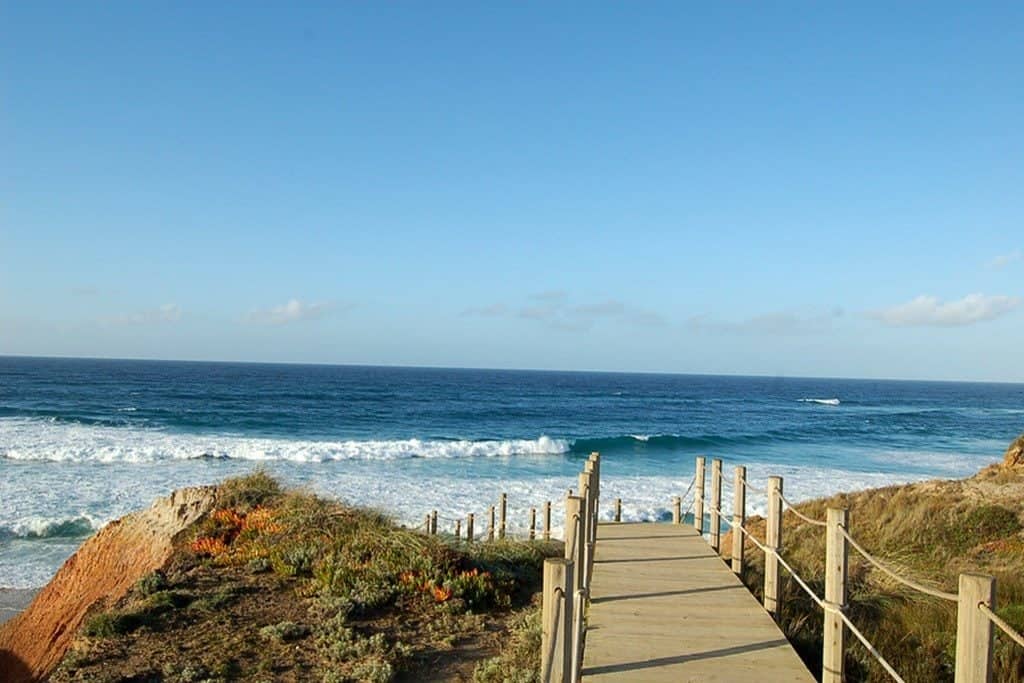 Hotel-Exterior-3-Kopia-1024x683