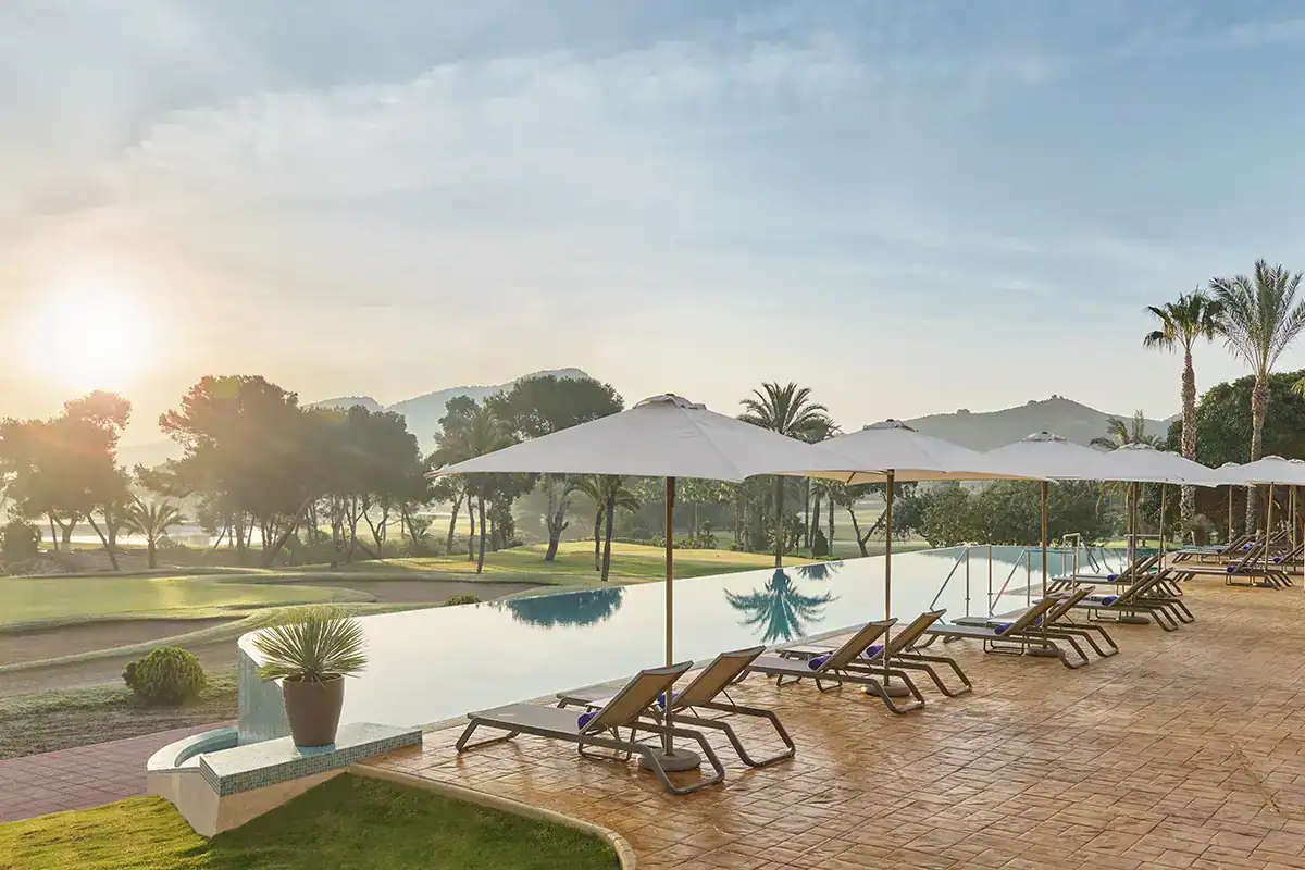 Hyatt_LaMangaClub