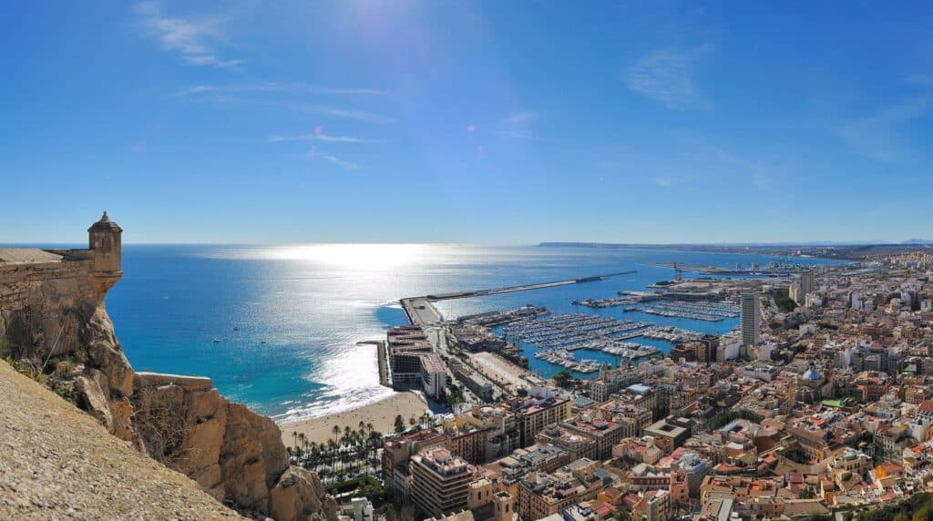 Melia_alicante_hamn-1024x572