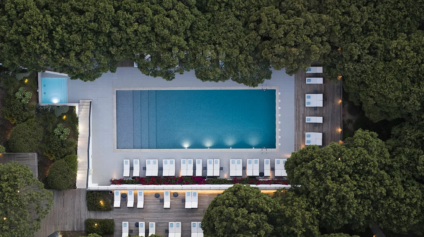 Octant Hotel Praia Verde erbjuder trevligt poolhäng och Spa.