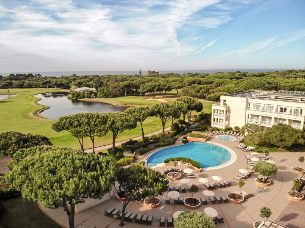 Quinta da Marinha är ett femstjärnigt hotell med golfbanan utanför dörren.