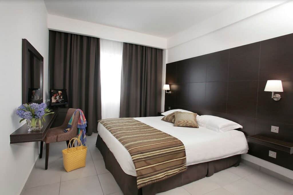 Superior-APT-1024x682