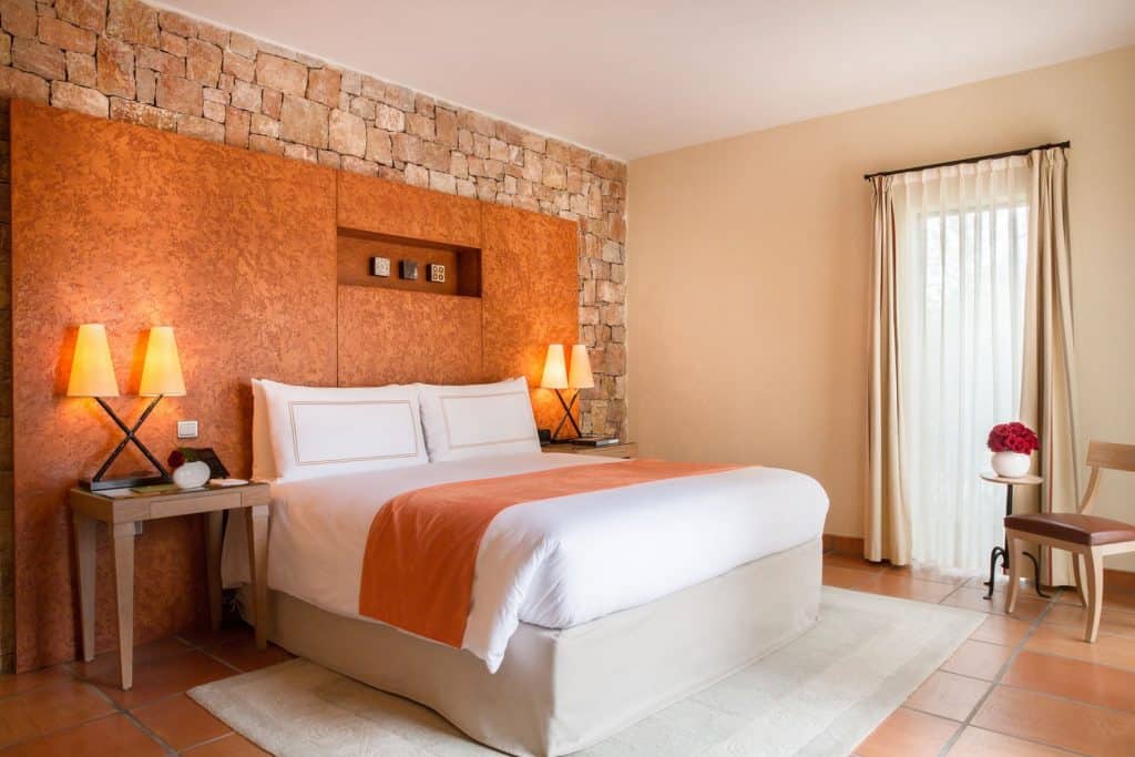 Terre-blanche-suite-deluxe-4-1024x683