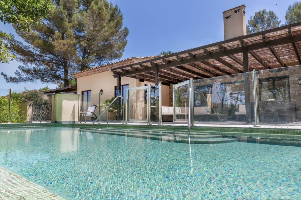 Terre-blanche-villa-privatepool-1024x683
