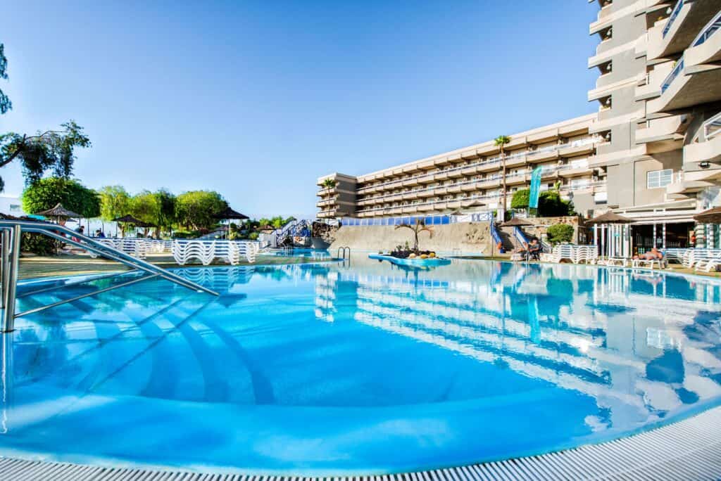 Alua_atlantico_-golf_resort_pool-1024x684