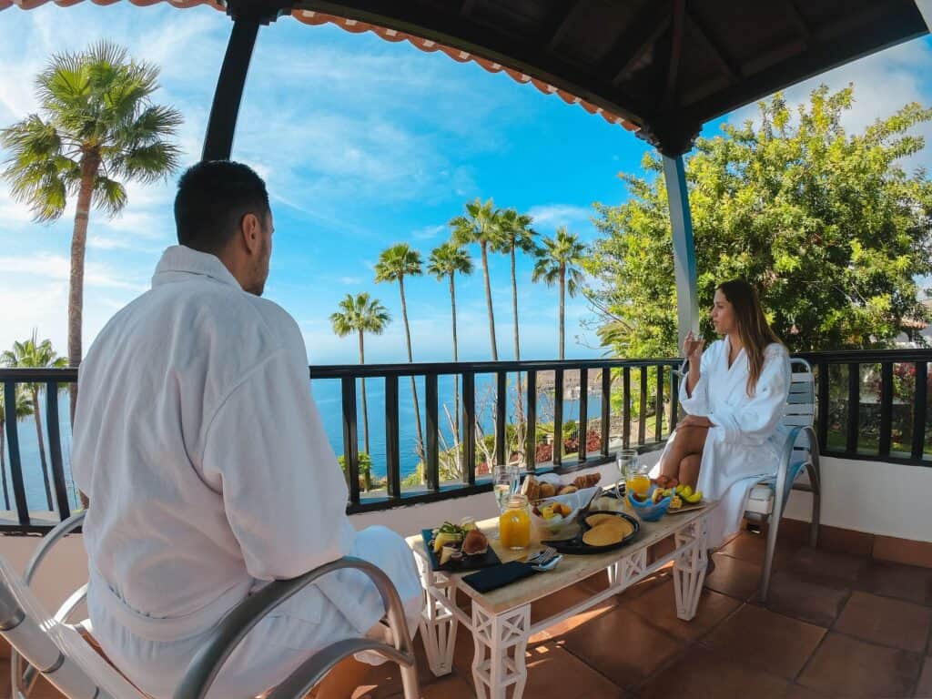 Hotel_jardin_tecina_balkong_roomservice-1024x768