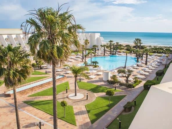 Royal-Andalus-PoolBeach