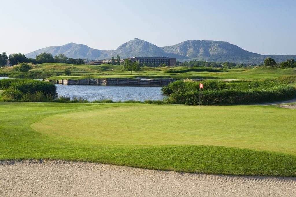 Emporda_golf_berg