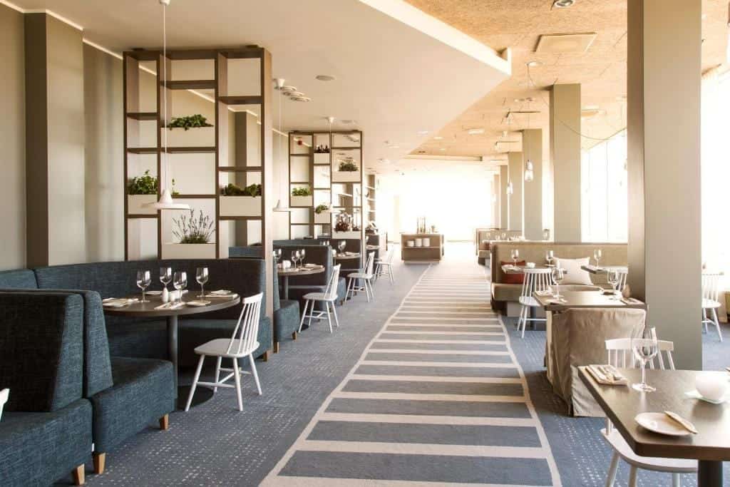 Lobbyn på Georg Ots Spa Hotel.