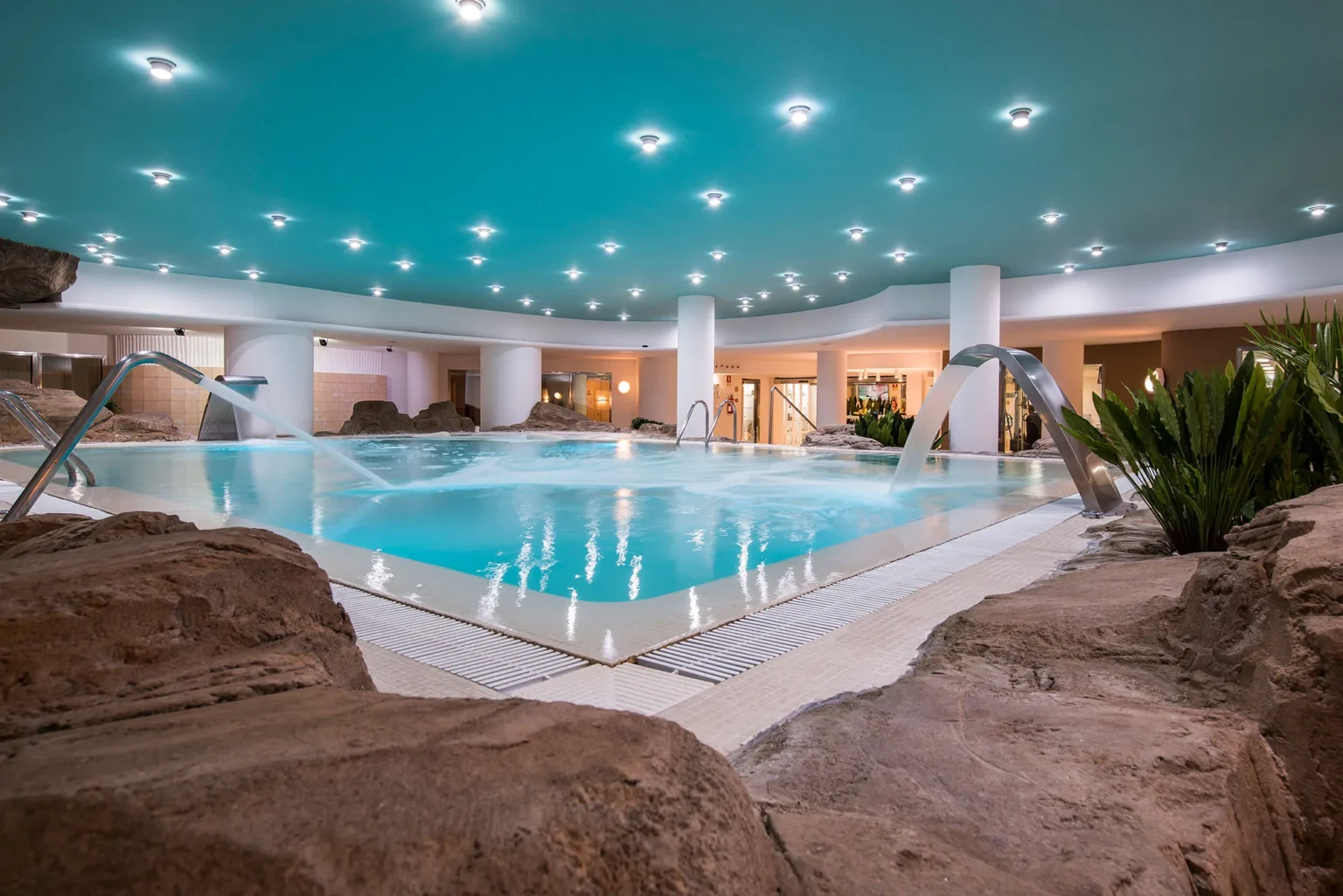 Oliva Nova Beach & Golf Hotel har fint Spa / Wellness för trötta golfmuskler.