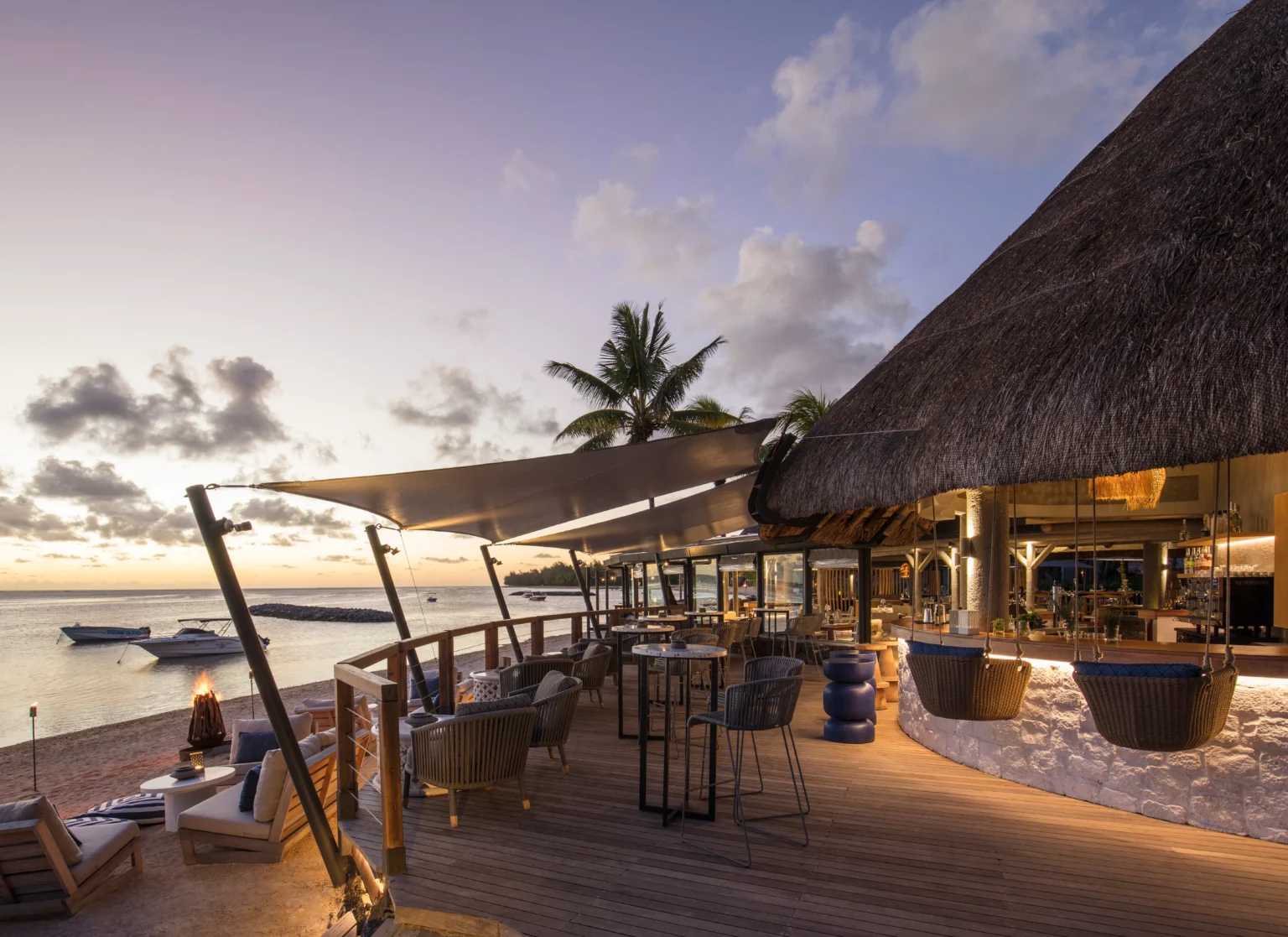 Awali_Beach_Evenig