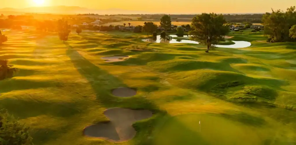 TorreMirona Golf är en trevlig och vacker golfbana i norra Spanien.