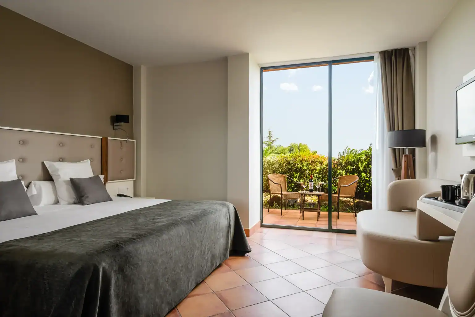 TorreMirona Golf & Spa ligger vackert precis med närhet till allt.