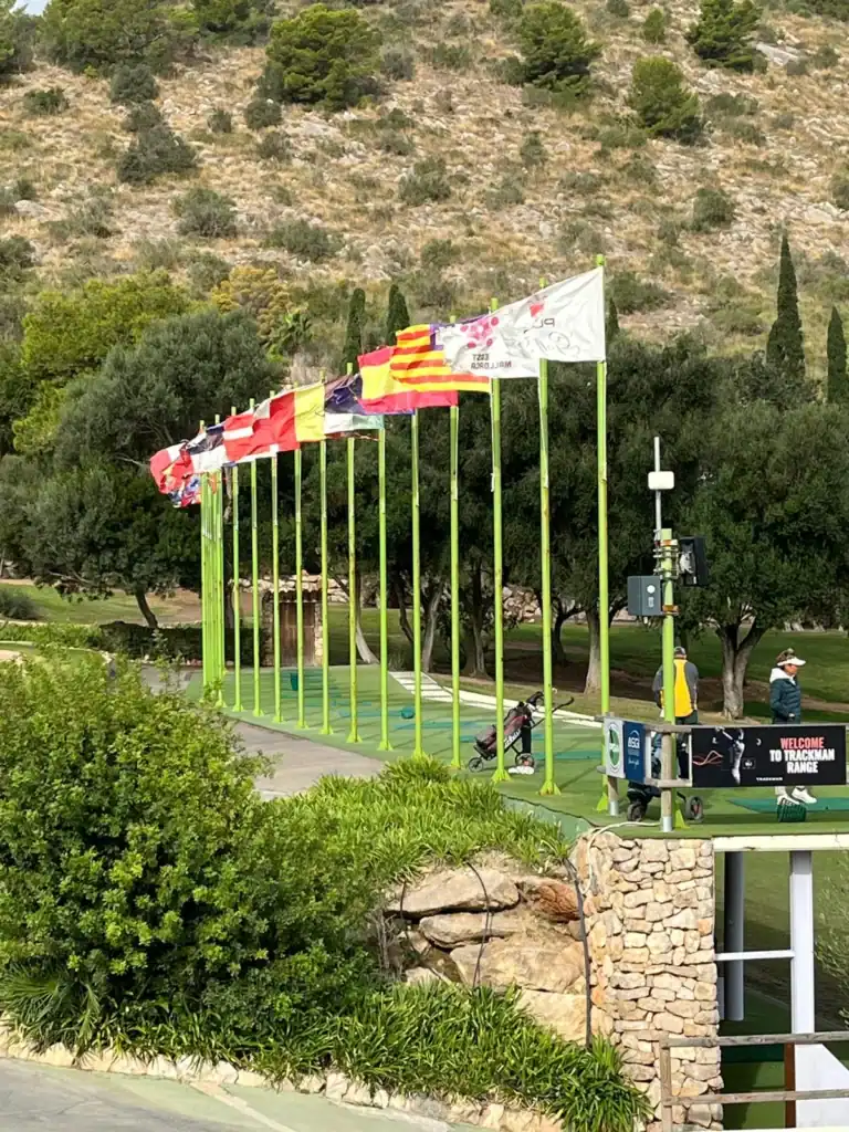 TrackMan-range i två våningar ihop med fina närspelsområden finns på Pula Golf Resort.